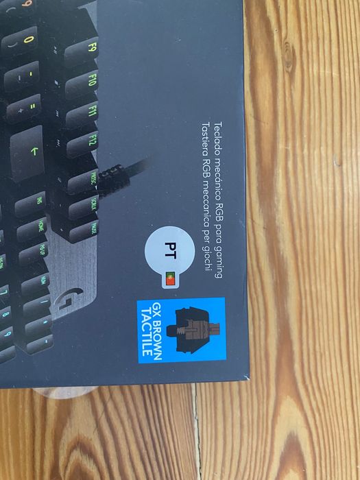 Logitech G512 Carbon RGB GX Brown - Novo, nunca usado