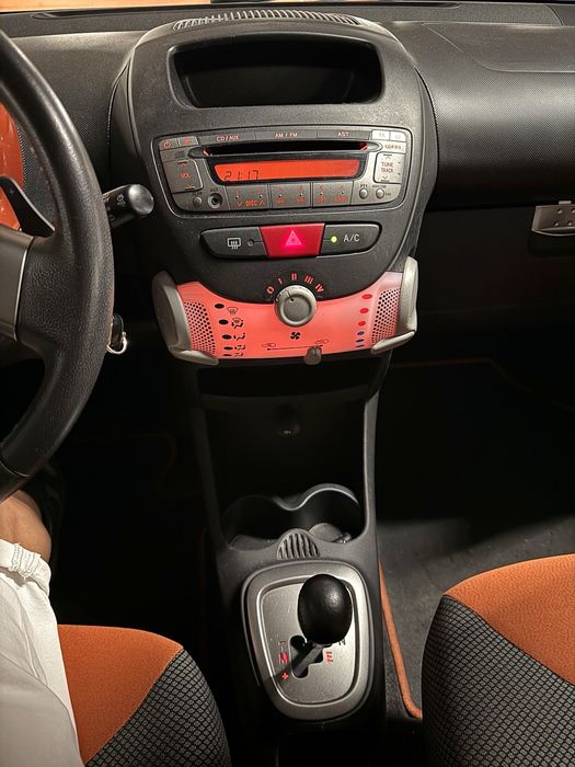 Vendo toyota aygo caixa automatica
