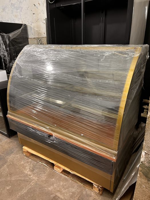 Барный холодильник Узкий холодильник витрина Умка Куб