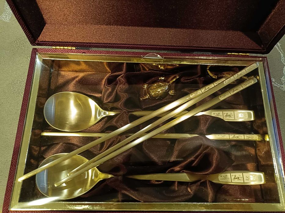 Nowy,oryginalny zestaw do sushi