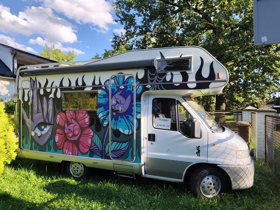 Fiat Ducato-Hymer kamper, doinwestowany