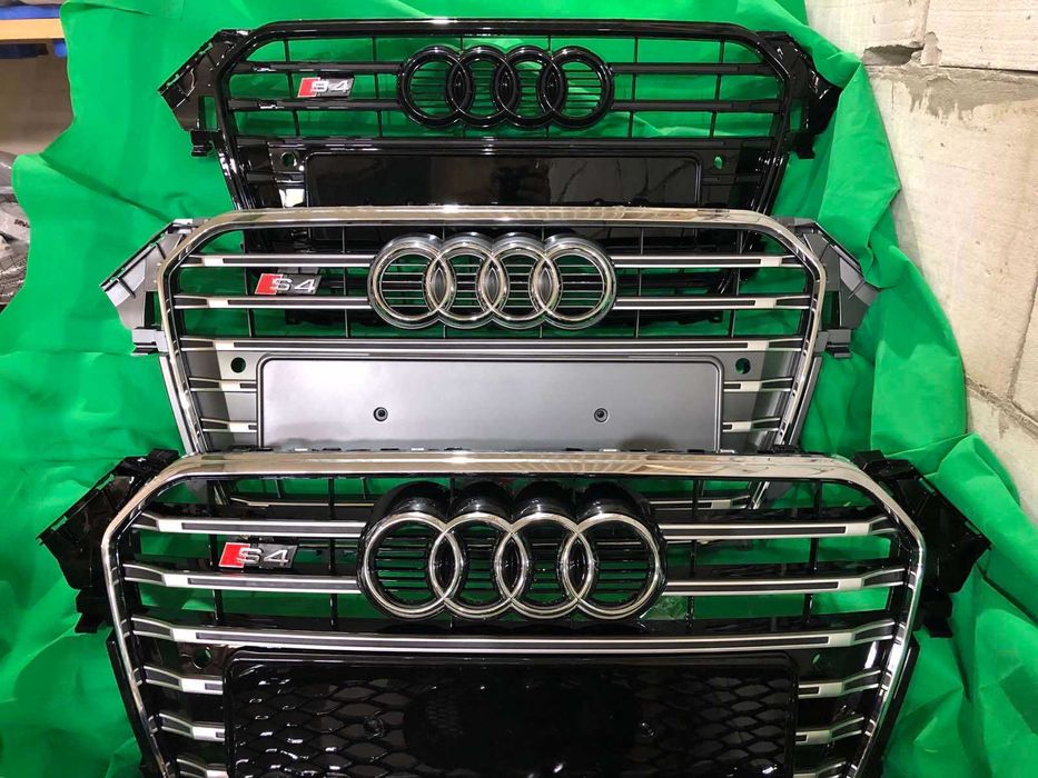 решетка а4 в8 ауди Решотка центральная А4 11-15 г решітка audi