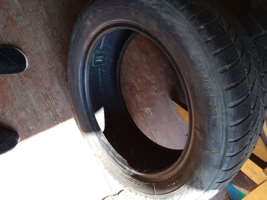 Komplet opon zimowych 205/55 R16