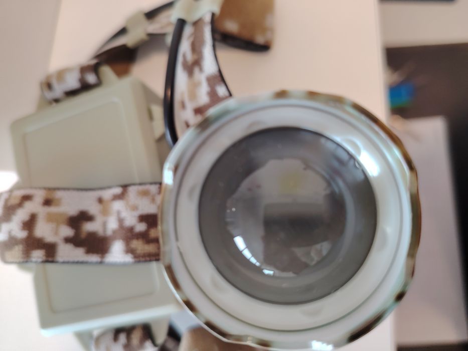 Poder Tático em  Camuflado Urbano. Excelente pars pesca e caça .

A l