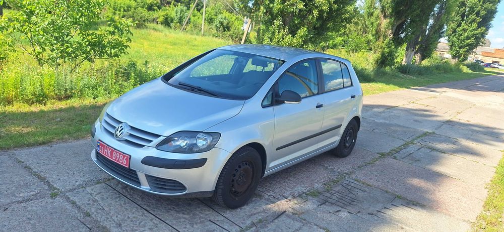 Легковий автомобіль