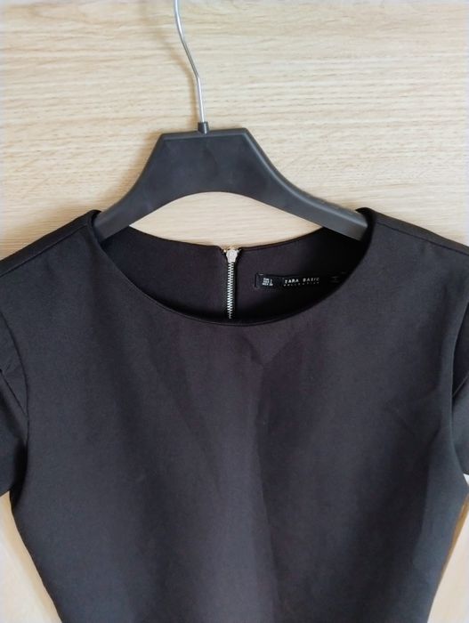 Mała czarna firmy Zara