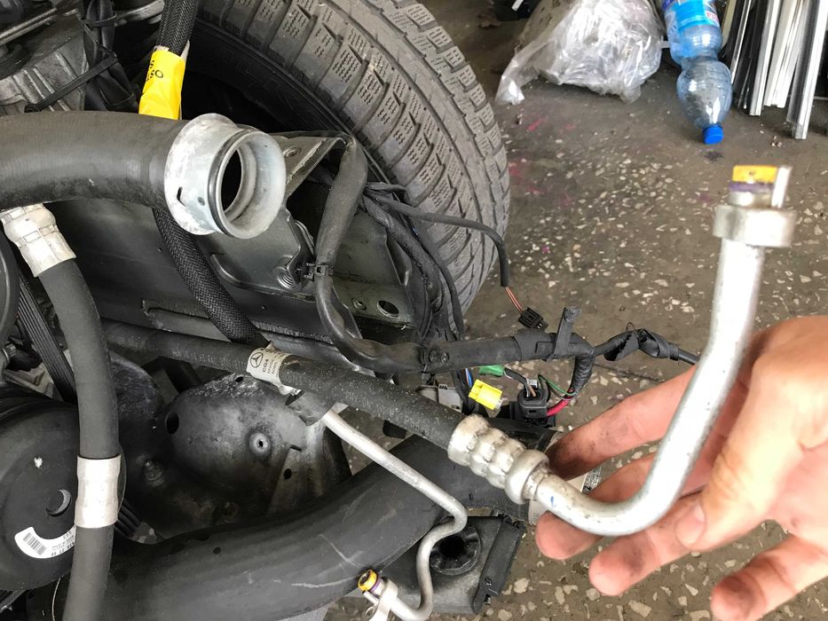 Mercedes C klasa W204 LIFT przewód wąż rurka klimatyzacji części