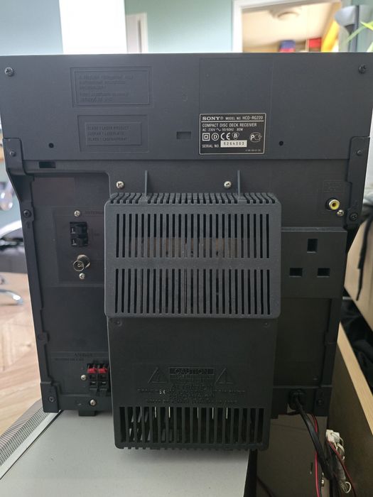 Wieża SONY mhc RG220 AUX MP3