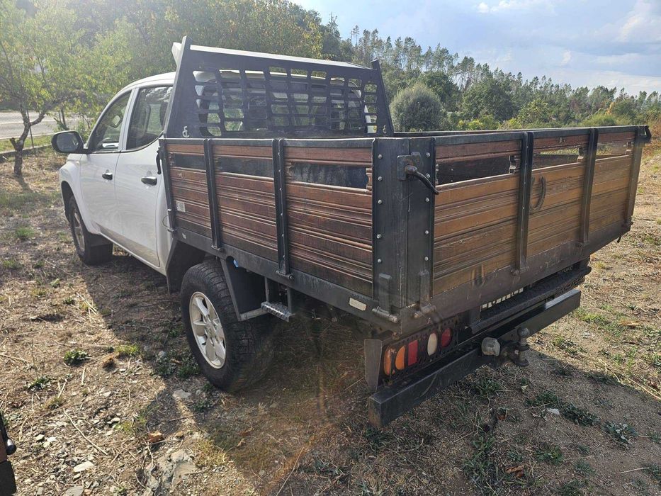 Mitsubishi L200  Ano 2021
