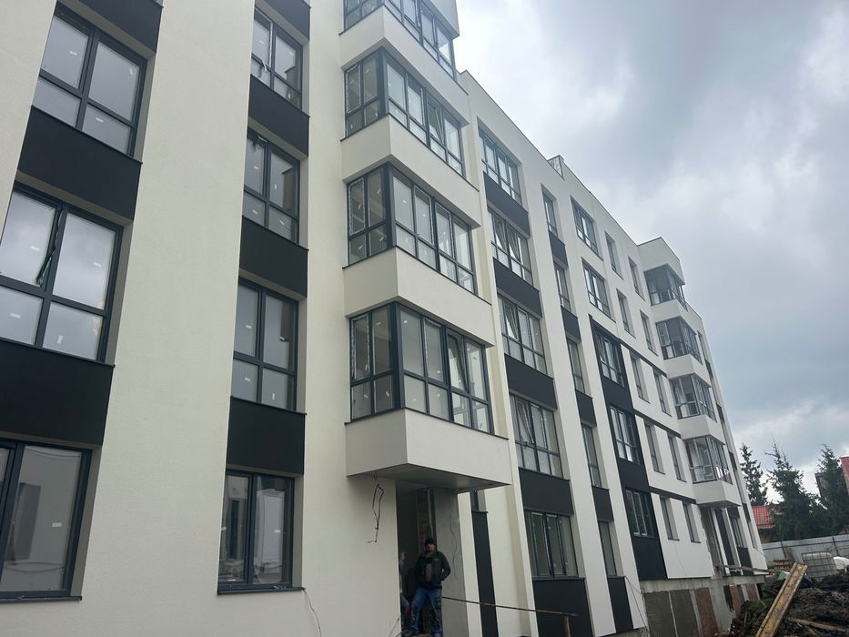 Продаж 1к кварт на 4-му пов. пл. 52 м2 в новобуд Солонка, вул Рубчака