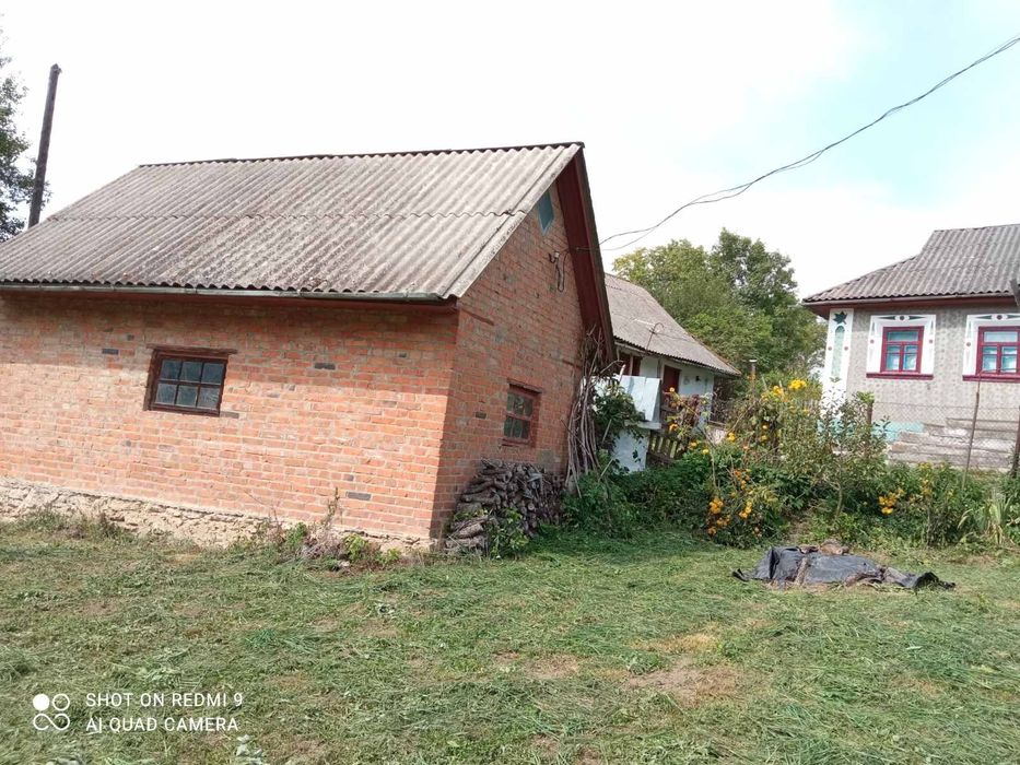 Продам будинок в с. Шарки, 5 км від міста Деражня Хмельницького району