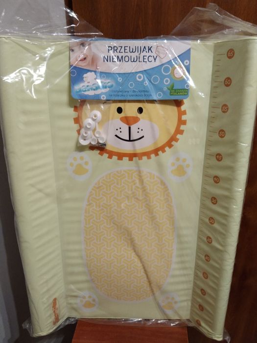 Przewijak usztywniany na łóżeczko utwardzany Sensillo komoda łóżeczko