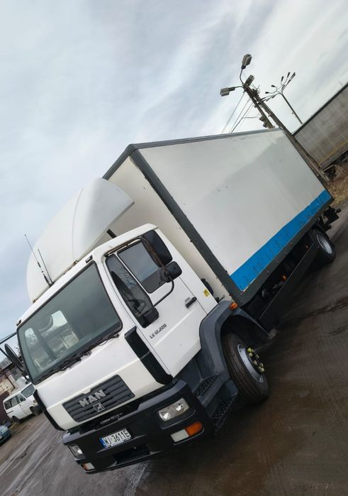 MAN LE 12 220 kontener