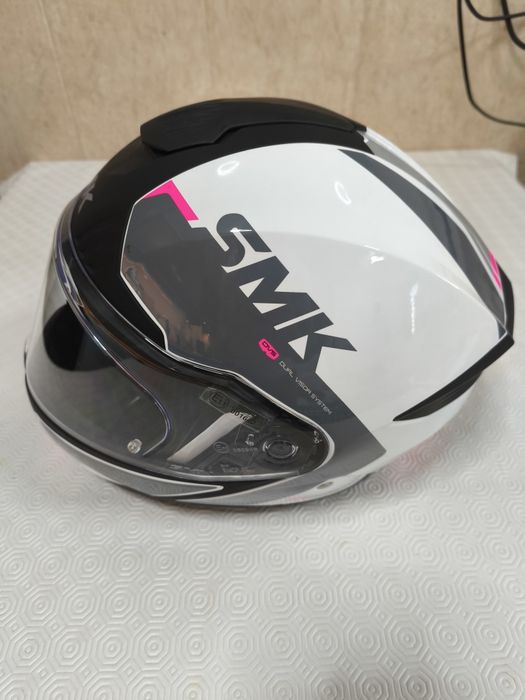 Capacete modular SMK Gullwing S01 tamanho S – como novo