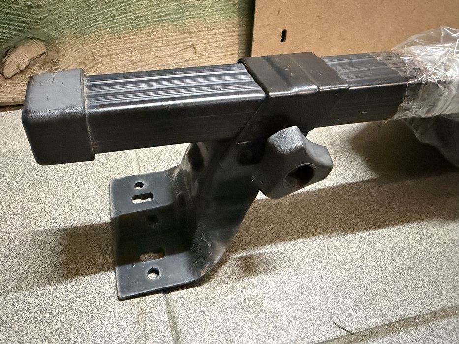 Belki poprzeczki dachowe bagażnik dachowy Ford Focus II 2 Mk2 Lift 2008-2011 Hatchback 5d Jak Nowe