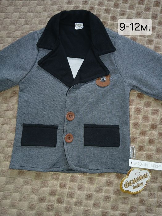 Дитячий одяг, взуття