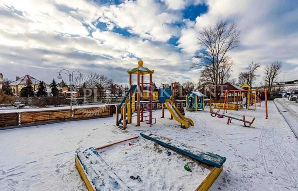 3 кімнатна, вул. Алімпія Галика (Малоземельна) 75 Г  ЖК «Рів’єра»