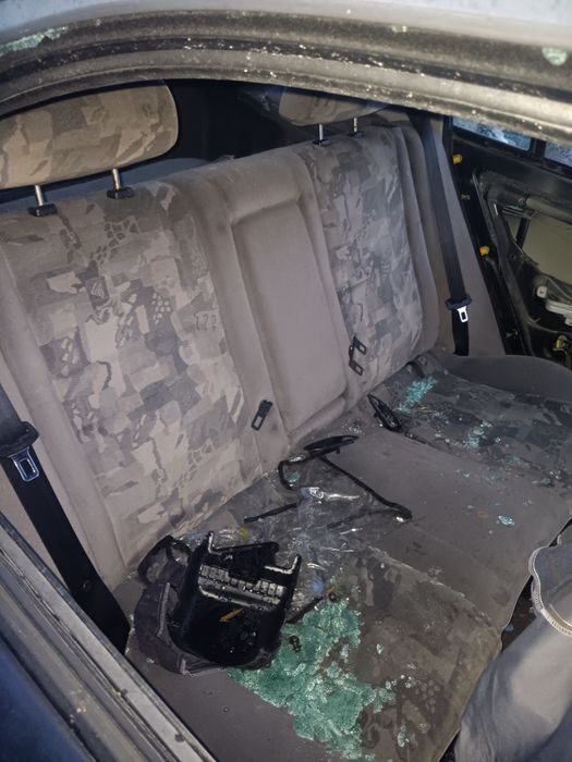 Mitsubishi carisma 1.9 td