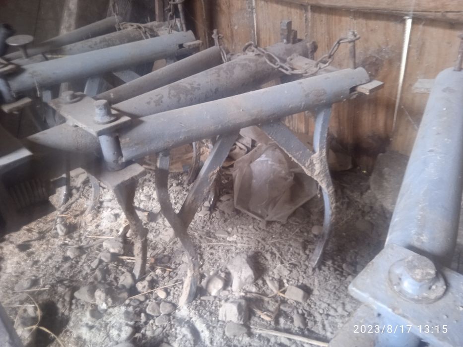 Продається трактор