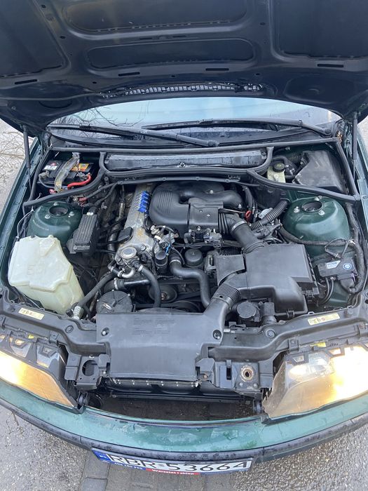 BMW E46 318i 1.9 118KM LPG 2000r