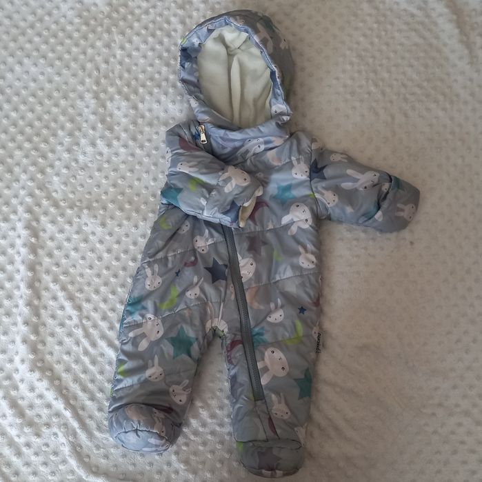 Весняний  комбінезон 68р.