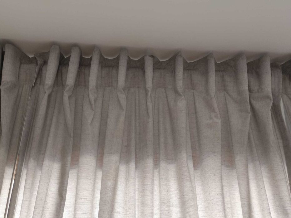 Cortinas com varão invisível