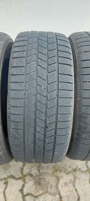 Opony zimowe Pirelli 255/55 R18 !