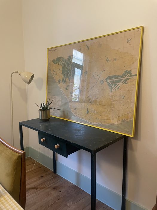 Mesa em ferro com duas gavetas Vintage