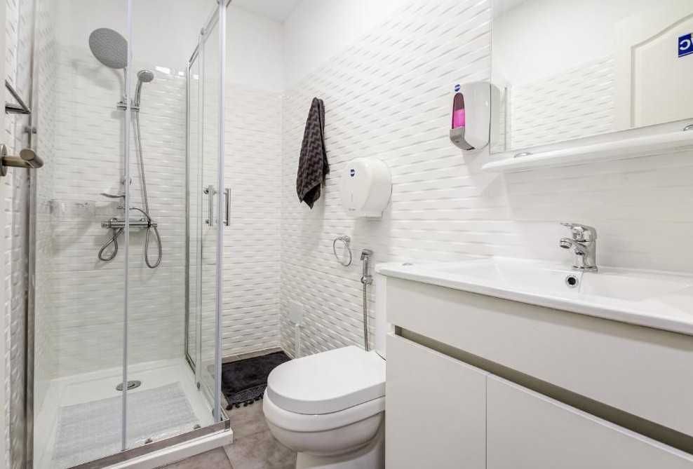 Trespasse Hostel Arroios: 41 Camas, AL em Contenção | €200k Faturação