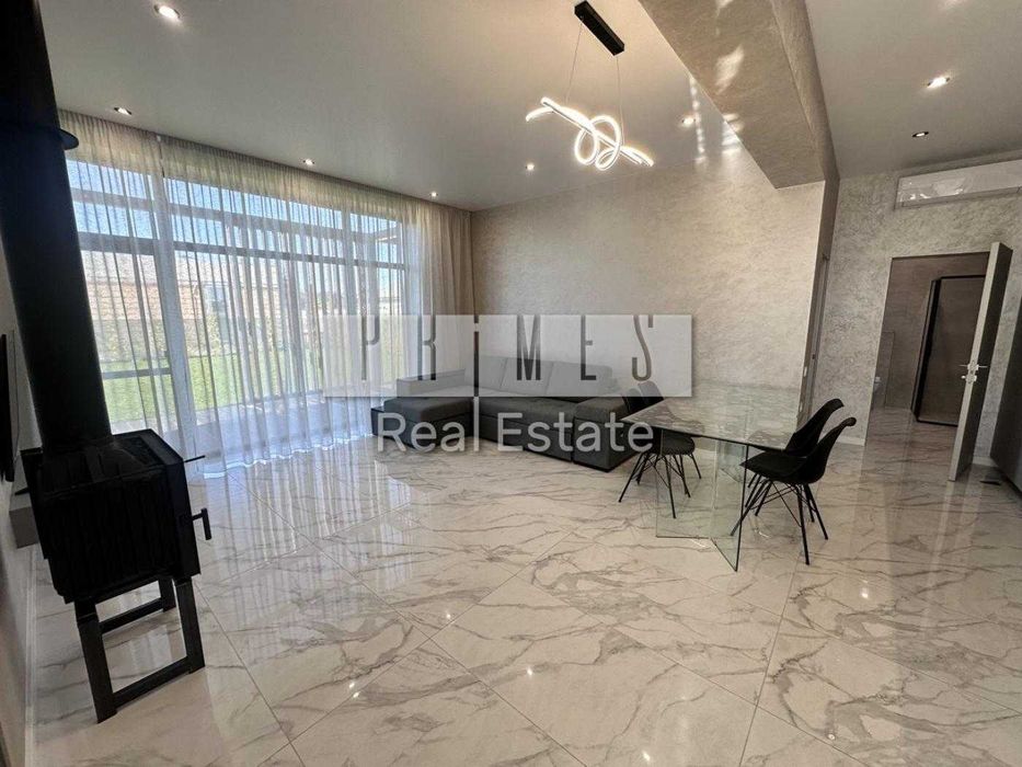 Продаж будинок з ремонтом у закритому котеджному містечку, Підгірці