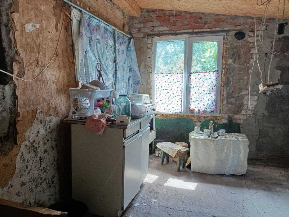 Продам дом с.Гиниевка Харьковская область