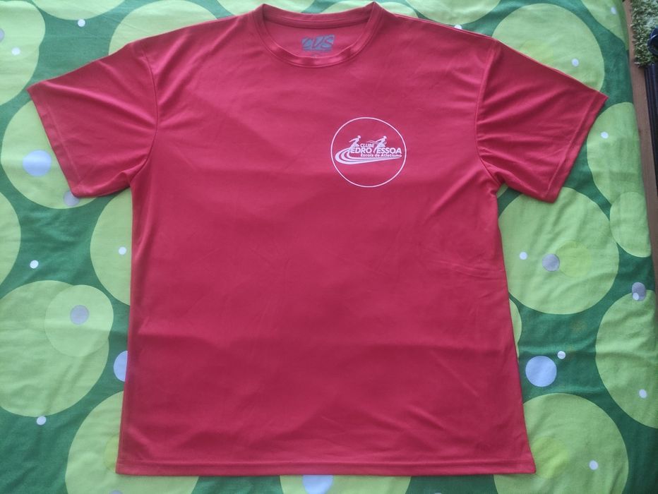 T-shirt Corrida Pedro Pessoa - L - Nova

L
Nova - Nunca foi usada
Entr