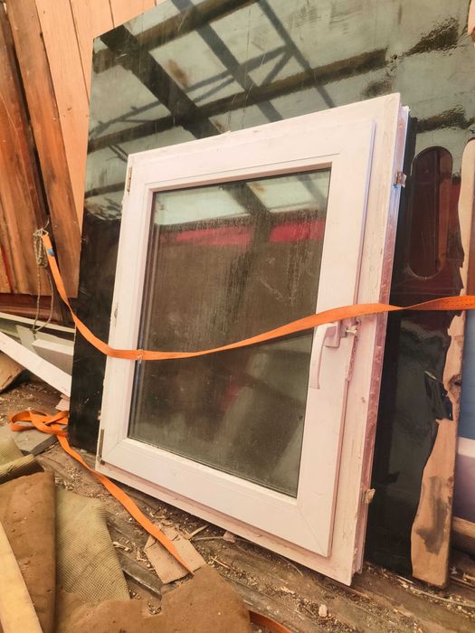 Окно металлопластиковое и дверь