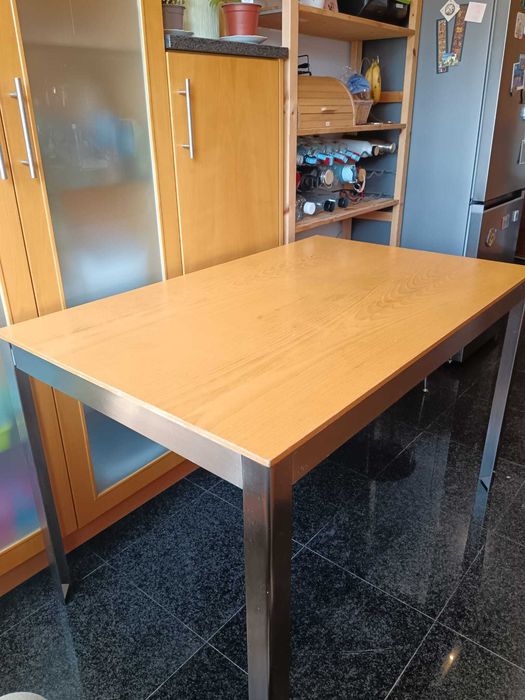 Mesa madeira extensível + 2 cadeiras | Conjunto completo de cozinha