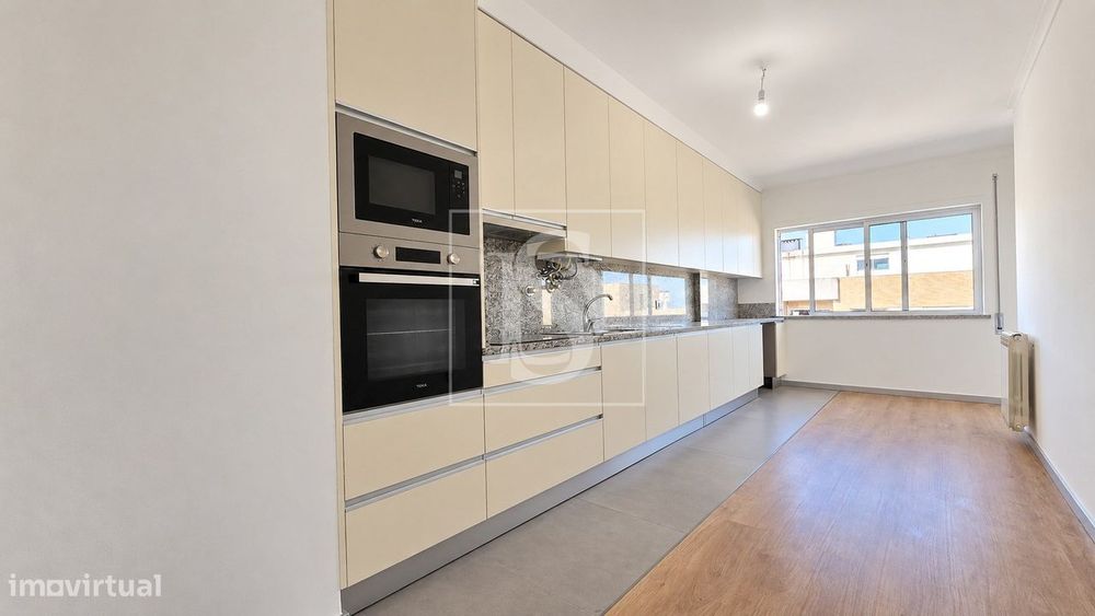 Apartamento T3 Venda em Nogueira, Fraião e Lamaçães,Braga