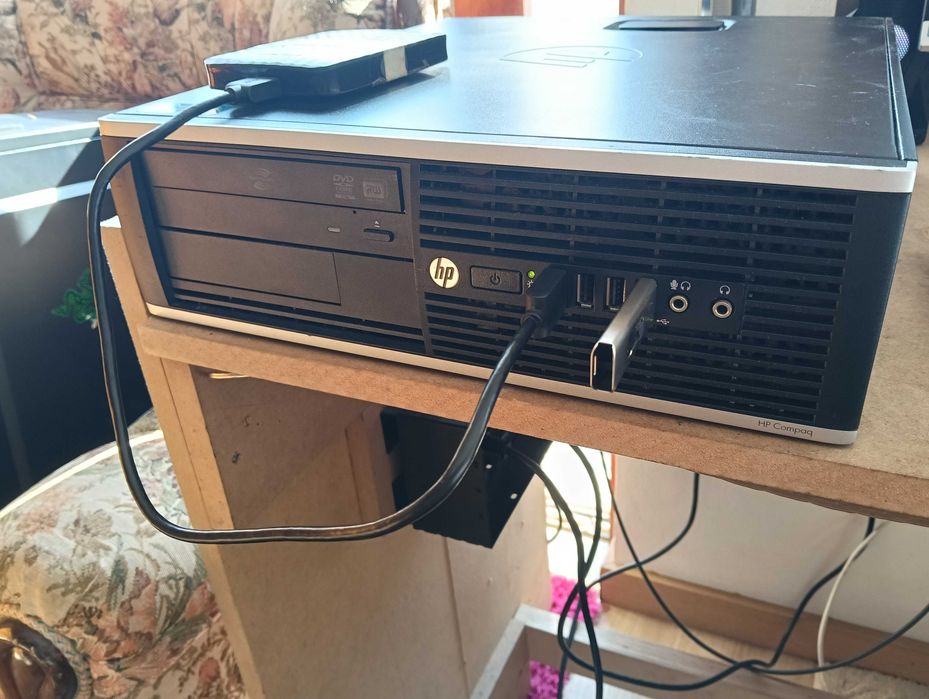 Computador HP Compaq 8200 Series