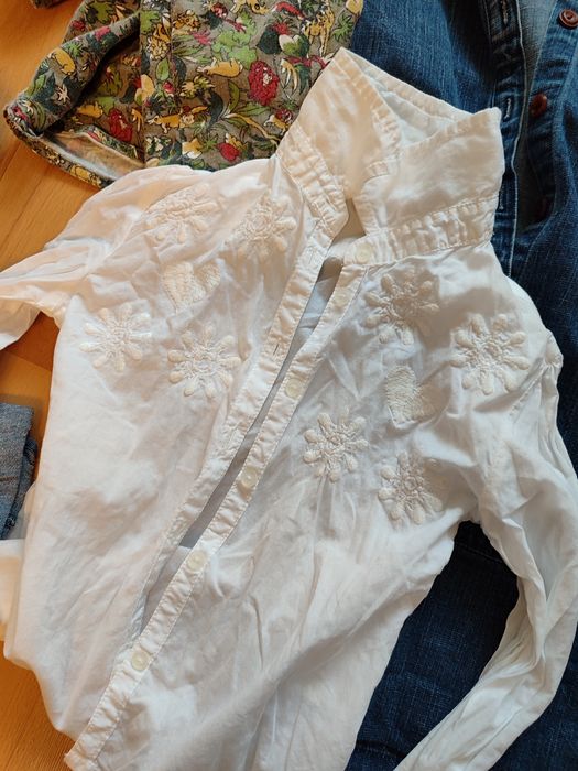 Одяг для дівчинки. Пакет речей.