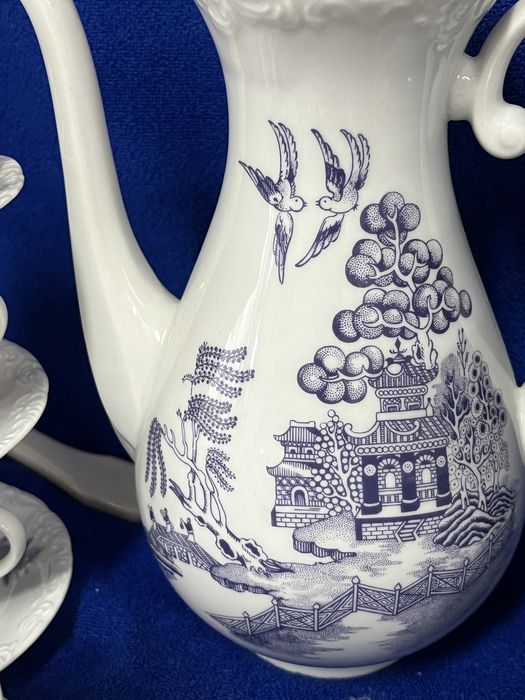 Serviço  de cafe Spal