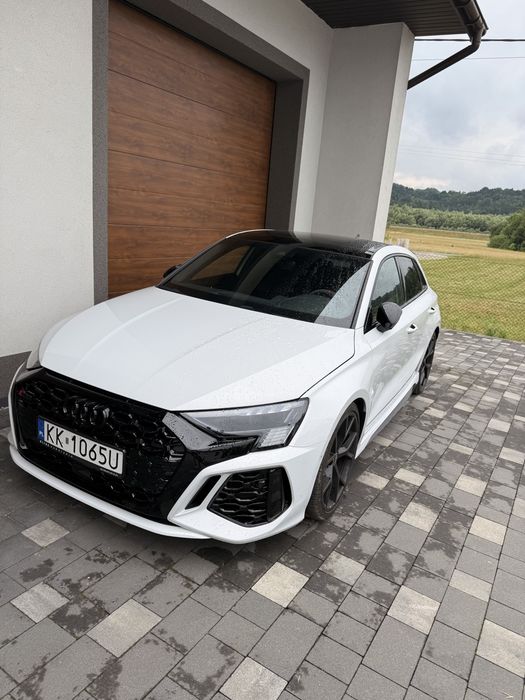 Wynajem aut do ślubu RS3, BMM M3, GLE