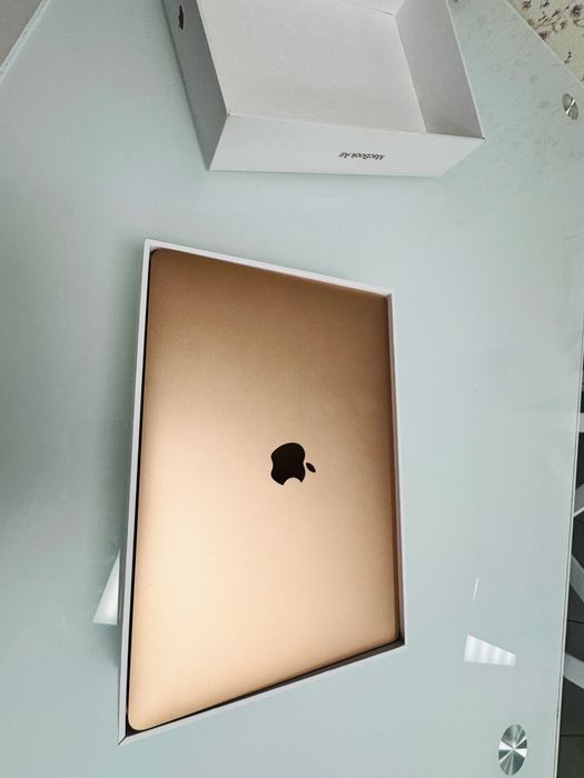 MacBook Air M1 256 ГБ