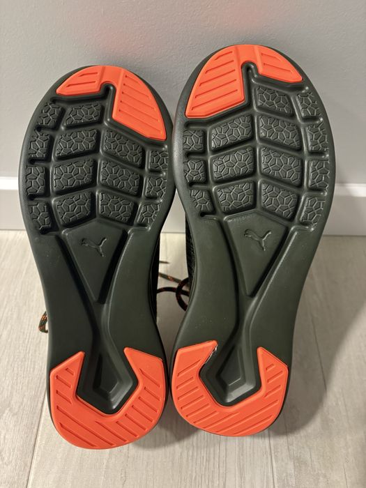 Tênis Puma tamanho 40.5 Novos