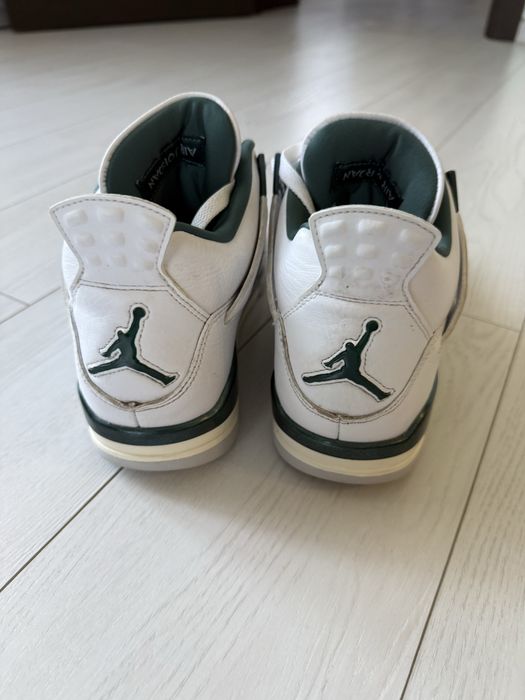 Кросівки Air Jordan 4 Retro
