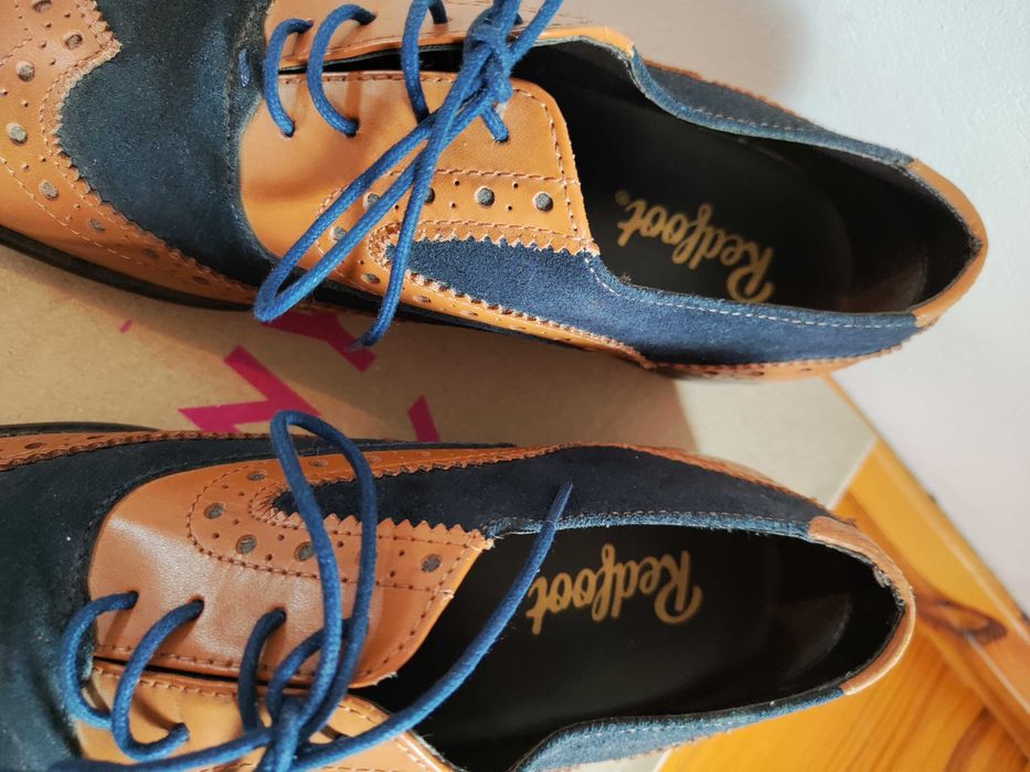 Eleganckie buty Redfoot – skórzanebrogsy / oksfordy (Rozmiar 41)
