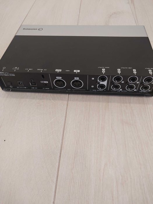 Interface Audio Steinberg UR44