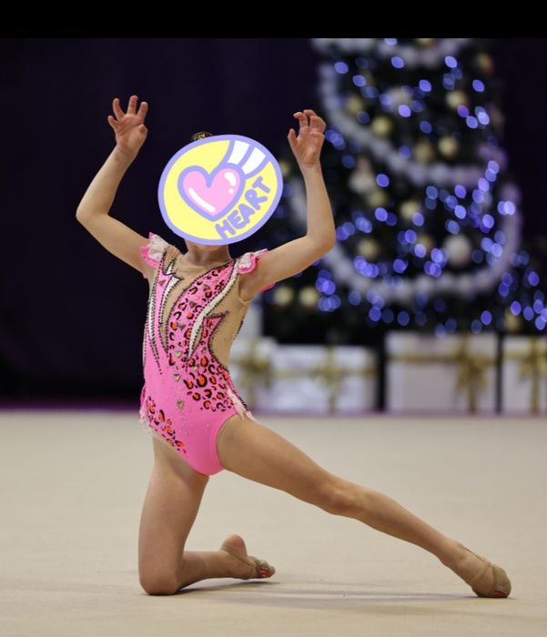 Продам купальник для художньої гімнастики