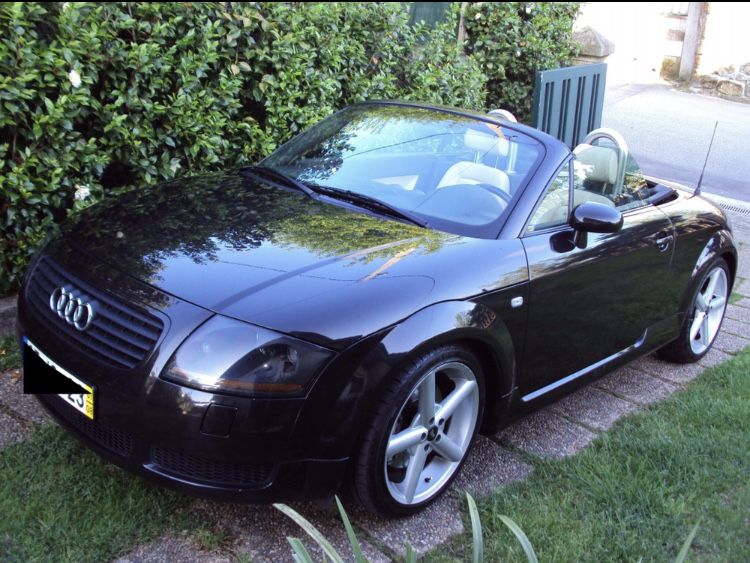 Audi TT Roadster em execelente estado com investimento feito 07.2023