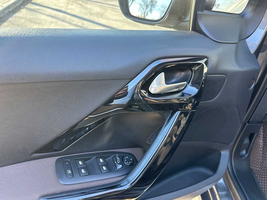 Продам Peugeot 2008 2016р. #75071