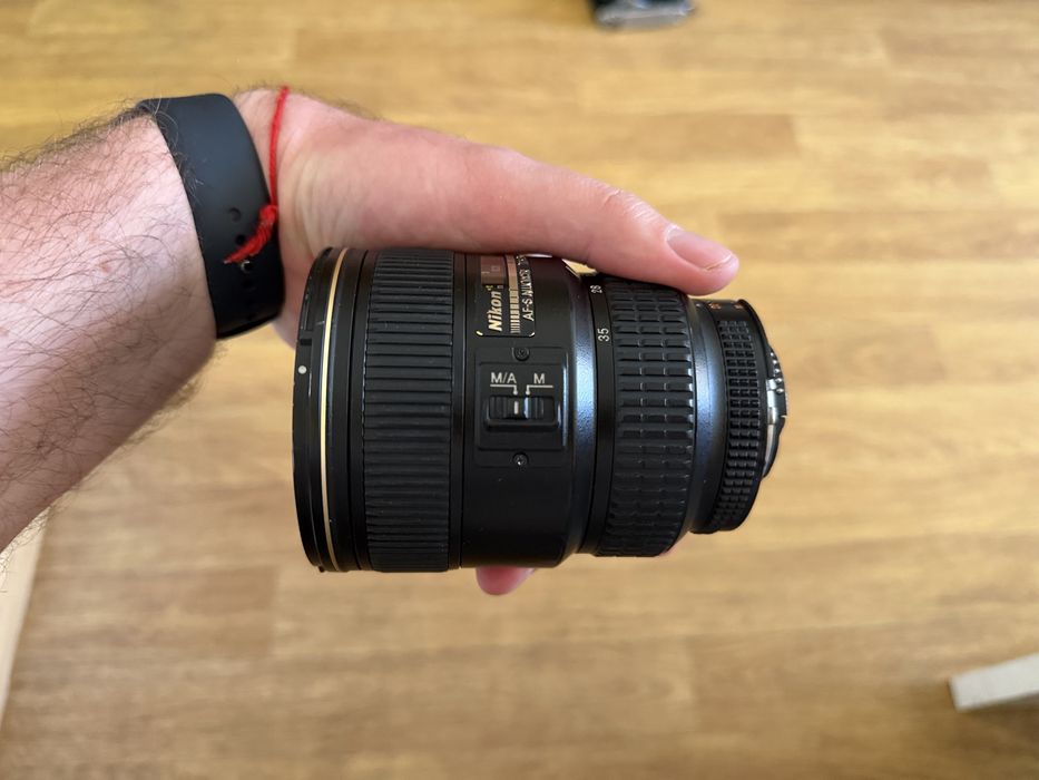 Nikkor 17-35 mm f 2.8 D
