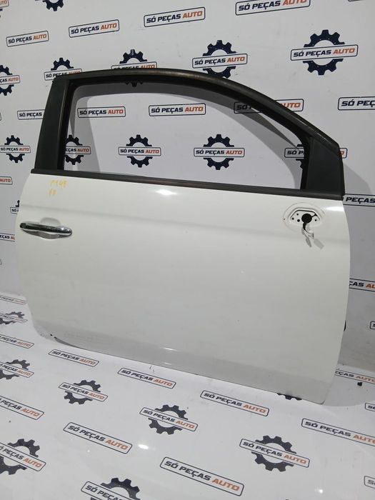 PORTA FRENTE DIREITA BRANCO FIAT 500 312 1.2 12V 2007-2015 ANO: 2010