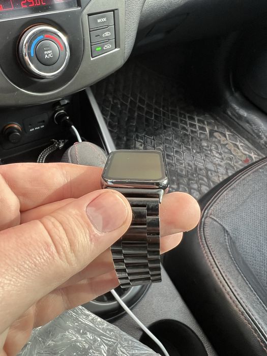 б/у Xiaomi Smart Band 8 Pro